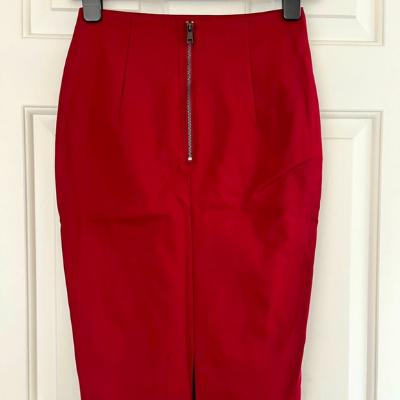 SOLD 👠 Icone Simons Burgundy Pencil Skirt XS - Picture 2 of 12